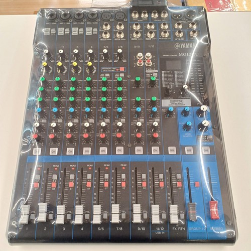 Console mixaggio yamaha - di,